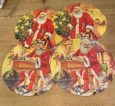 Julkort, runda kort . God Jul Gott Nytt År